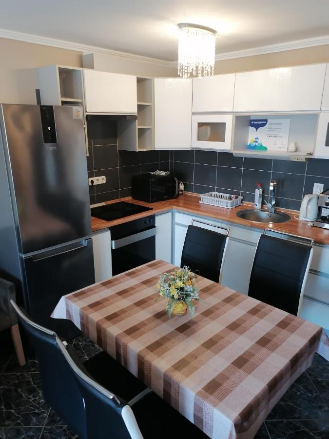 Apartament Bettina47 Apartman Hajdúszoboszló Zewnętrze zdjęcie